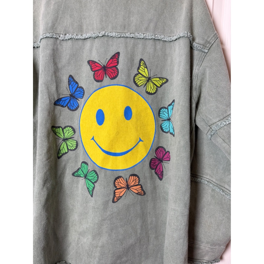Blue B Collection Sage Green Smiley Face Butterfly Frayed Denim‎ Shacket   M - Picture 7 of 10